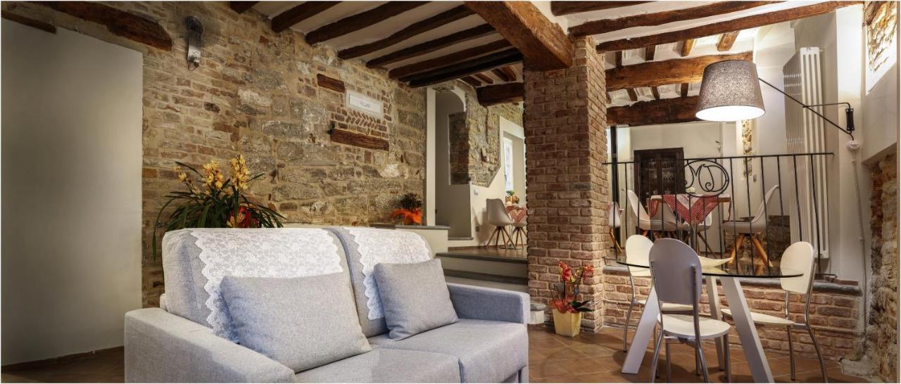 Il Giardino Sul Tetto B&B Guarene Екстериор снимка