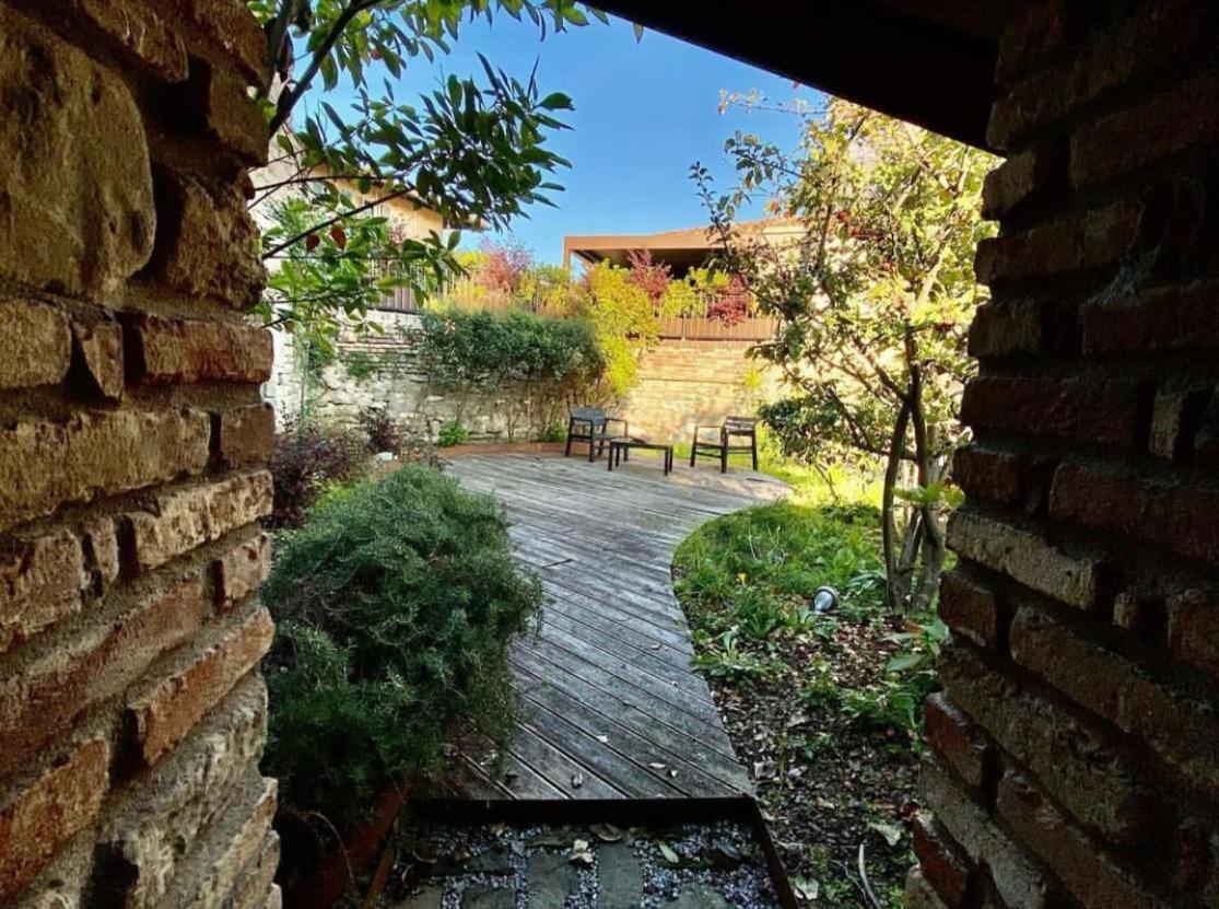 Il Giardino Sul Tetto B&B Guarene Екстериор снимка